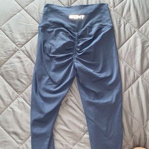 Blue Grey ECHT Scrunch Leggings